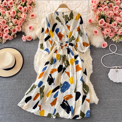 Mid-length Floral Dress Summer Short-sleeved V-neck Dress 895